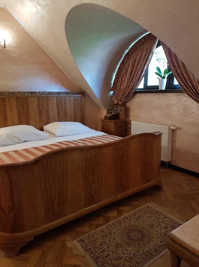 Dwor Anna Bed & Breakfast Ciecierzyn Eksteriør bilde
